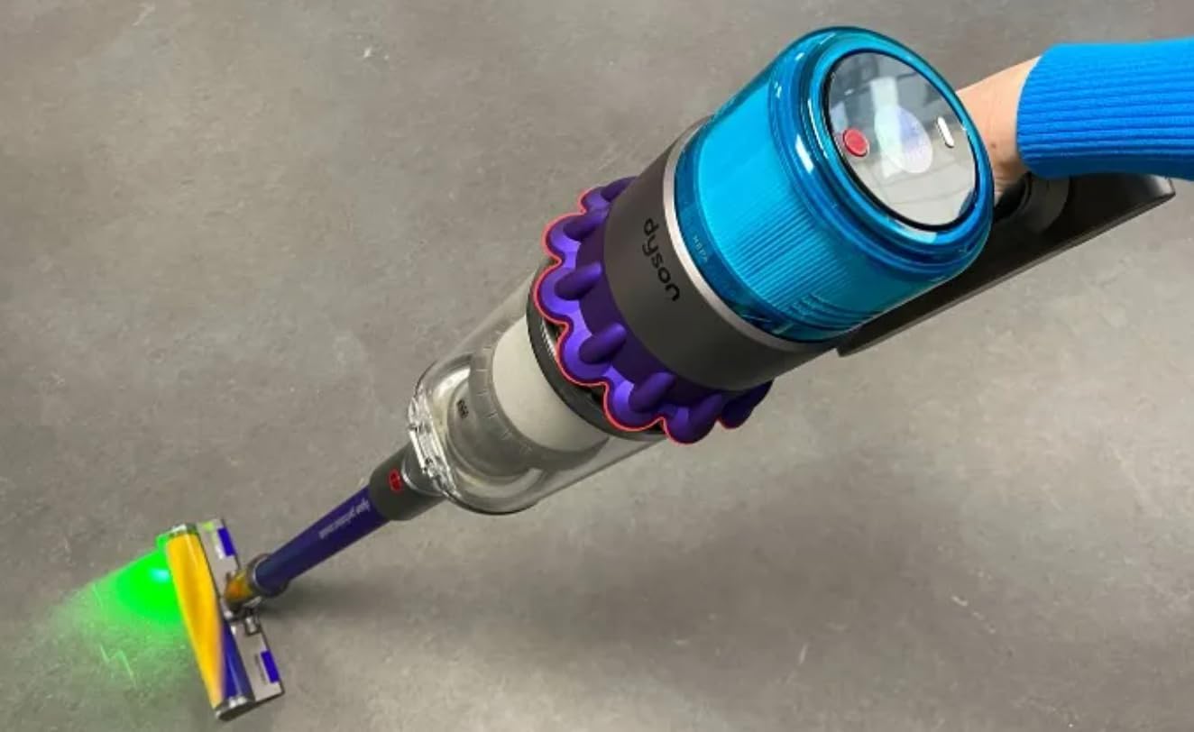 Dyson Gen5outsize cordless vacuum has Dyson???s latest advanced technologies packed into one machine