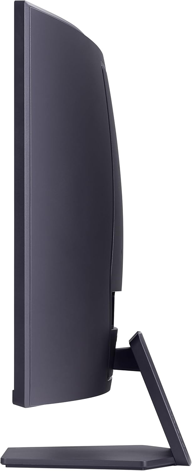 LG 32GS60QC-B Ultragear 32-inch Curved Gaming Monitor QHD (2560x1440) 180Hz 1ms 1000R AMD FreeSync HDR10 HDMIx2 DisplayPort Borderless Design Black Stabilizer DAS Crosshair FPS Counter - Black
