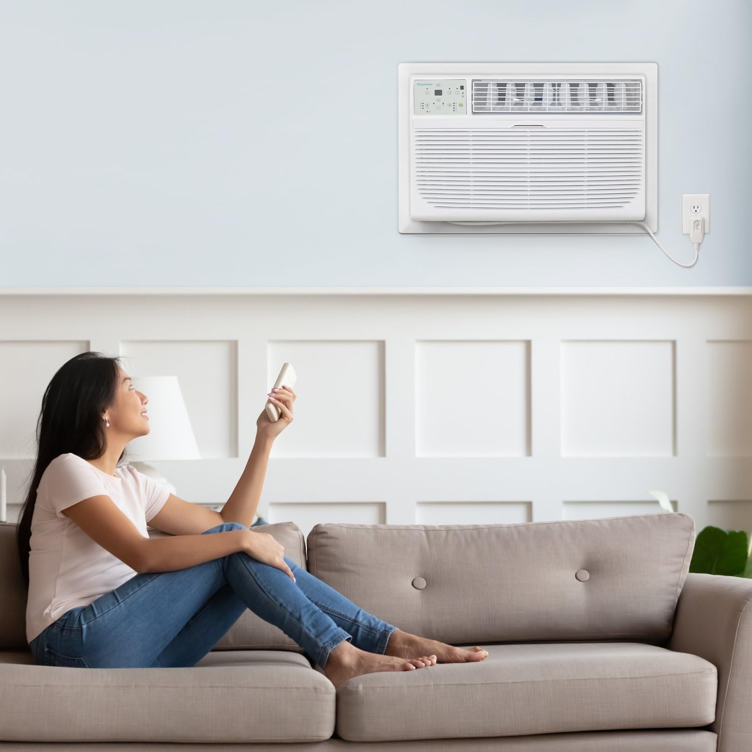 Keystone 10,000 BTU Through the Wall Air Conditioner and Dehumidifier, 115V, Through the Wall AC Unit for Bedroom, Bathroom, Nursery, Small-Medium Sized Rooms up to 450 Sq.Ft., Quiet, High Efficiency