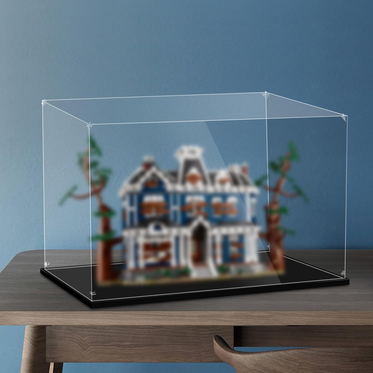 Display Case for Lego 21363 The Goonies, 11370 Stranger Things: The Creel House or 21350 Jaws, 25.59x9.84x15.74inches (65x25x40cm), Protect Your Collectibles from Dust with a Clear Showcase