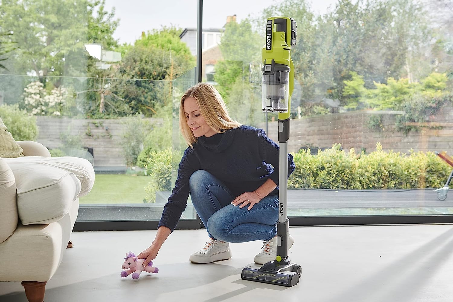 RYOBI 18 V ONE+ RSV18-0 Cordless Floor Vacuum Cleaner (30 AirWatt Suction Power, 820 l/min Airflow, 24 cm Wide Floor Nozzle, without Battery and Charger), Green