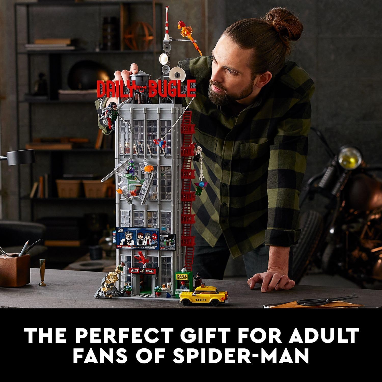 LEGO Marvel Spider-Man Daily Bugle Building Sets for Adults - Display as Office or Book Shelf Decor - Gifts for Christmas - 25 Minifigures - 76178