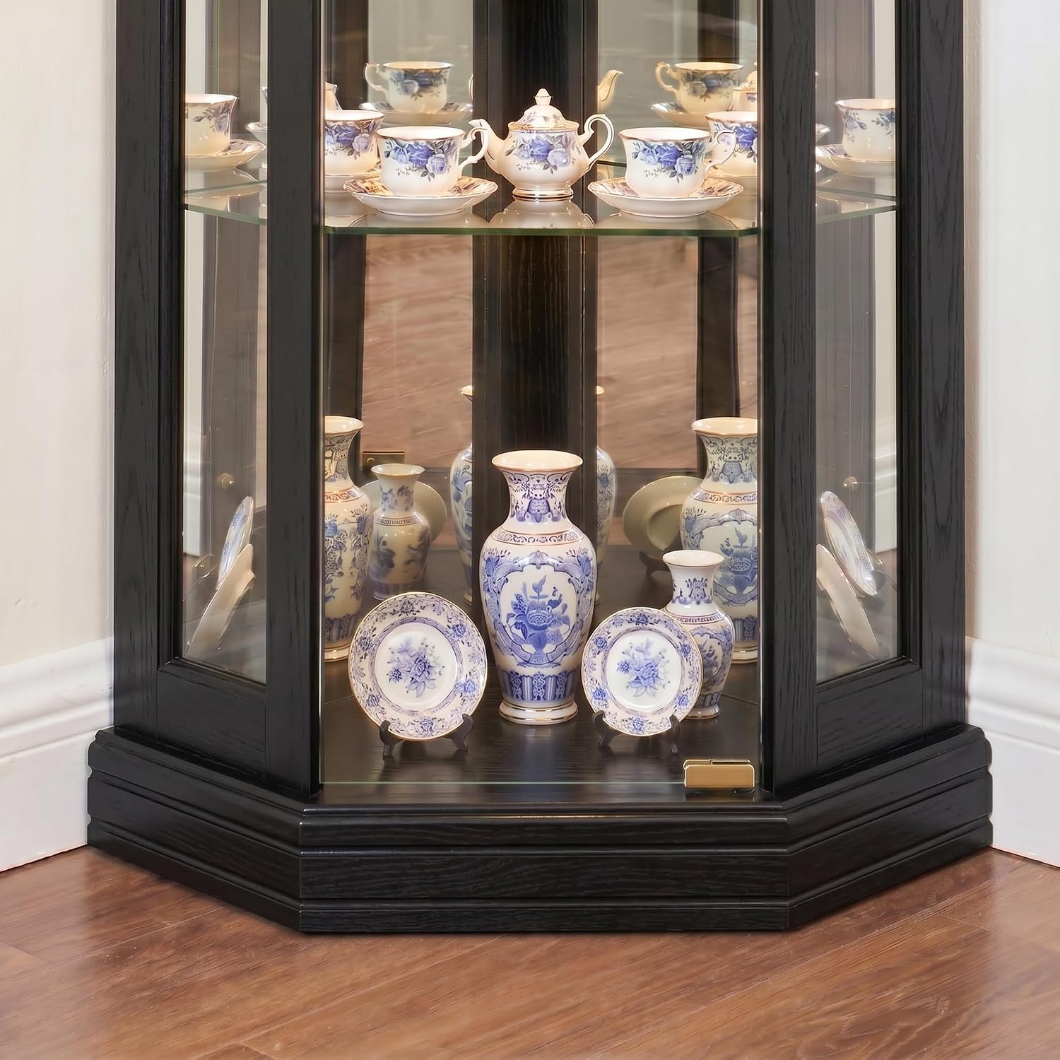 Casaphoria 72' Lighted Corner Curio Cabinet with Glass Doors, Antique Tall Display Cabinet for Collectibles with Arched Carved Crown for Liquor Storage, Living Room (Black)