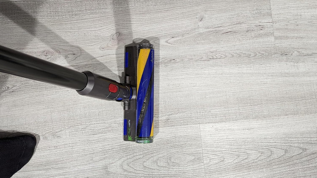 Dyson V15 Detect Total Clean Extra Cordless Vacuum - Yellow/Nickel