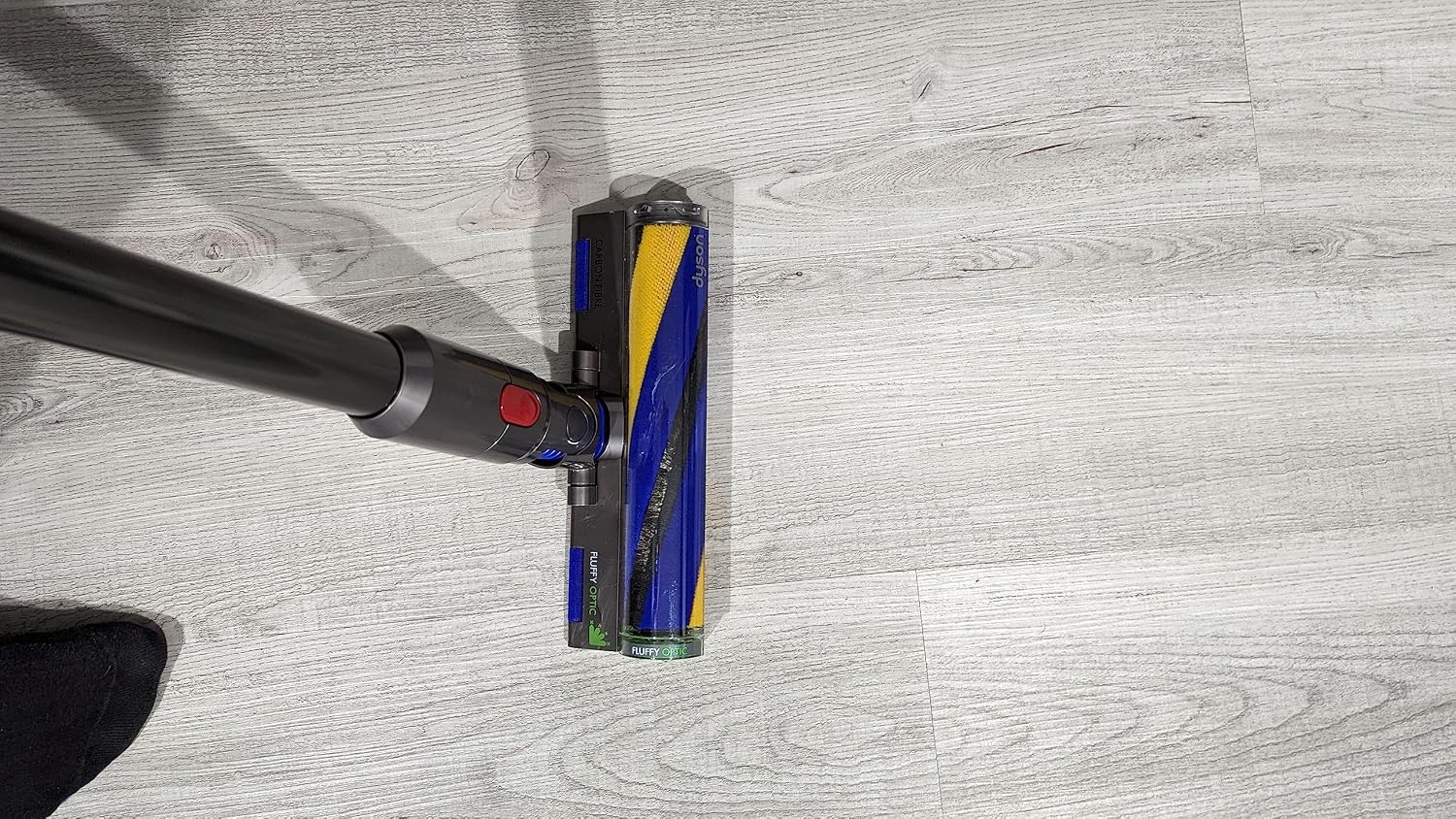 Dyson V15 Detect Total Clean Extra Cordless Vacuum - Yellow/Nickel